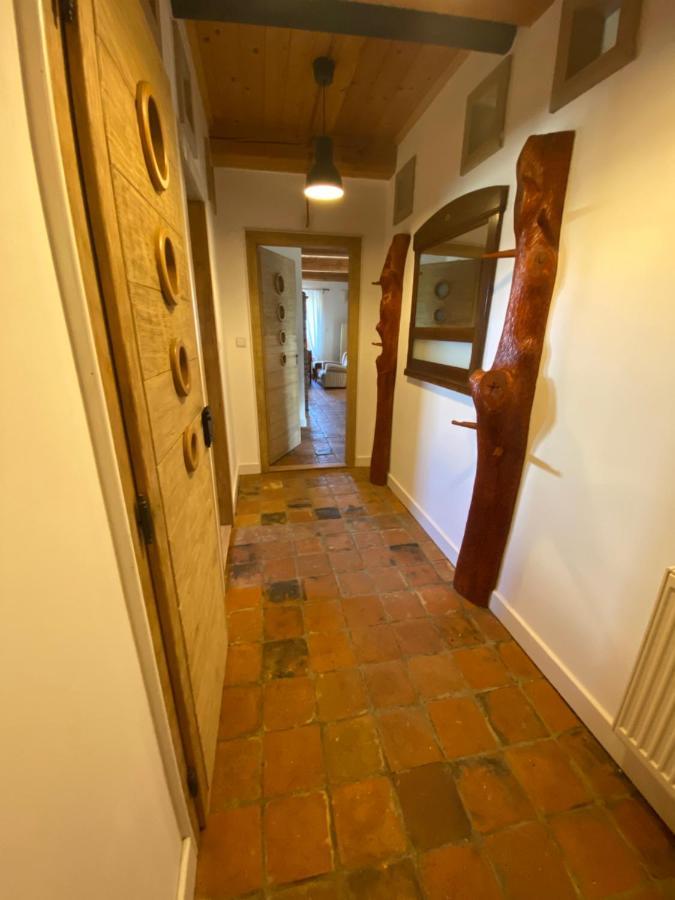Apartman Na Statku Miskovice  エクステリア 写真